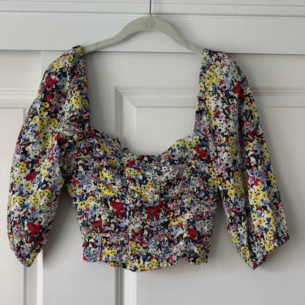 Zara Multicolor Floral Blouse with Puff Sleeves